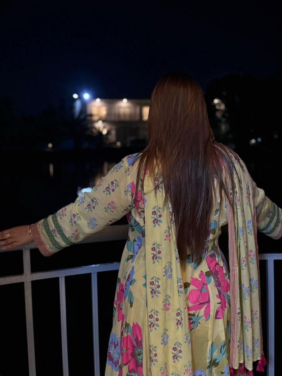 @surovi