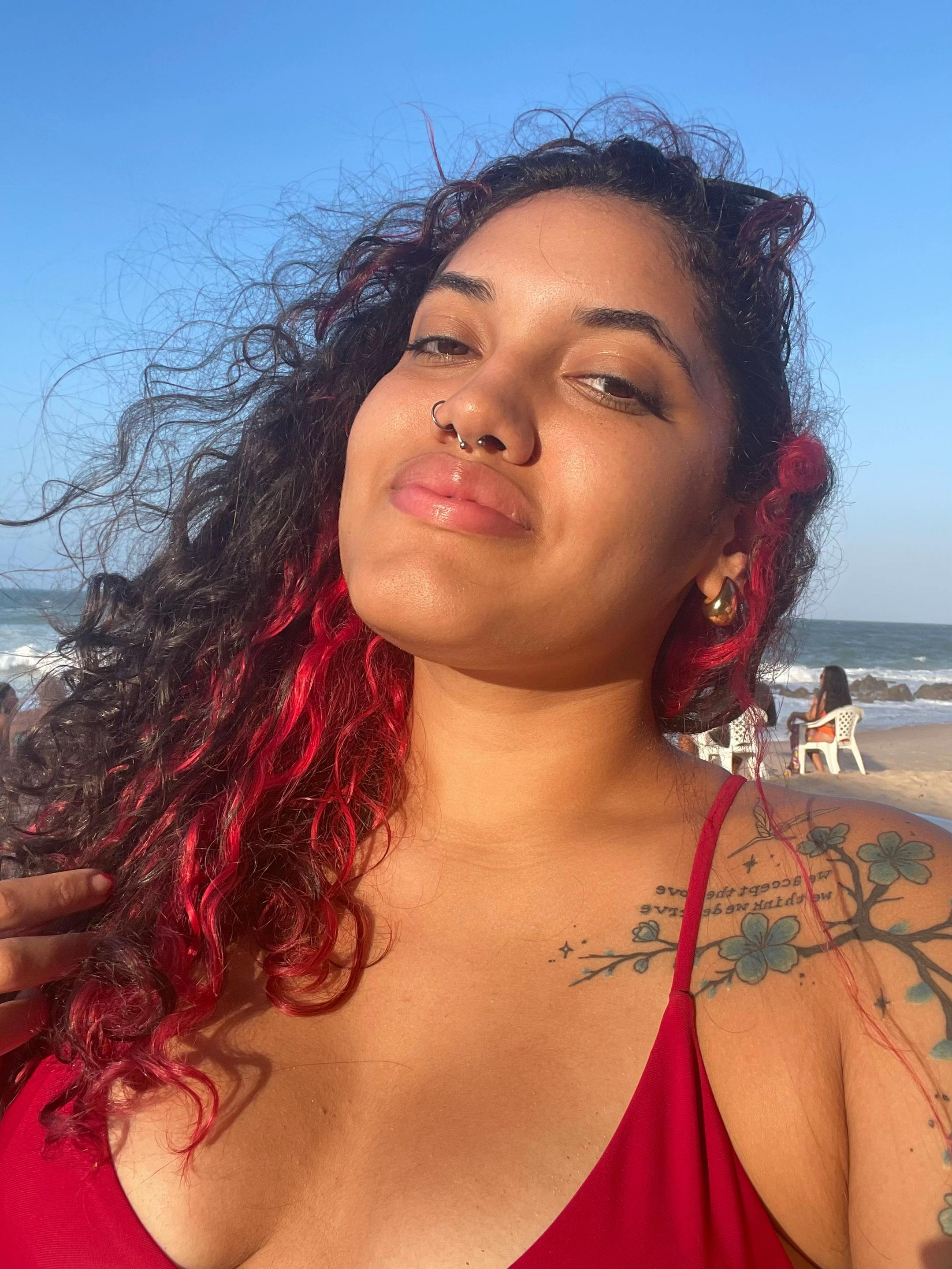 @Gabrielly Amorim