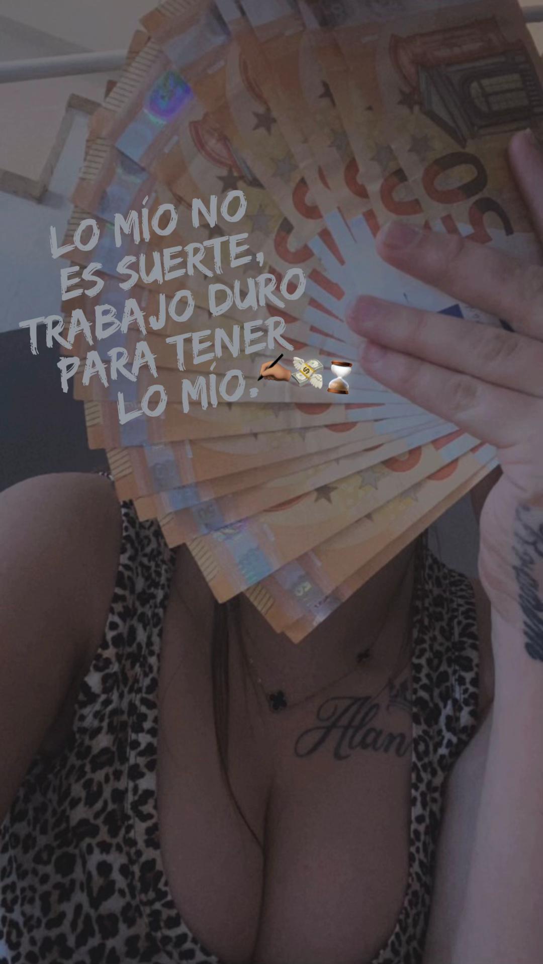 @💕👩🏽❤️💋👨🏽