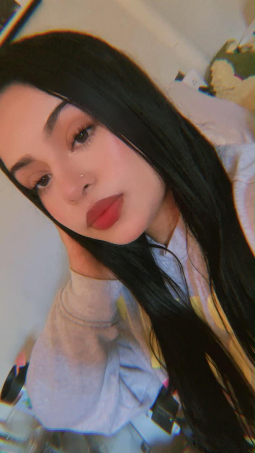 @𝕿𝖚 𝕭𝖆𝖇𝖞 𝕭𝖗𝖆𝖙𝖟 🎀