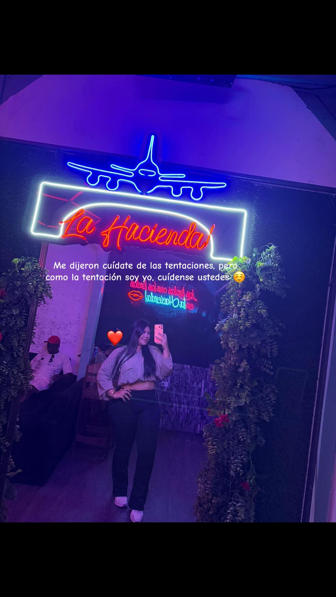 @Karina Reyes