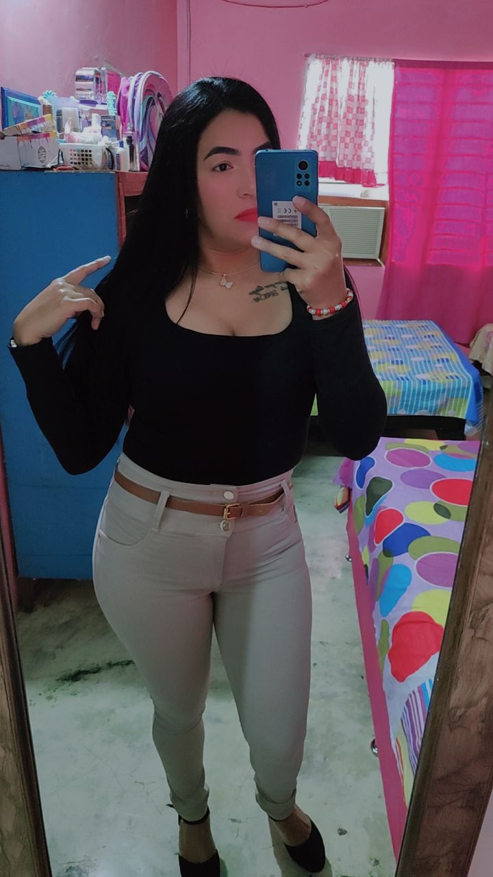 @jessika Flores