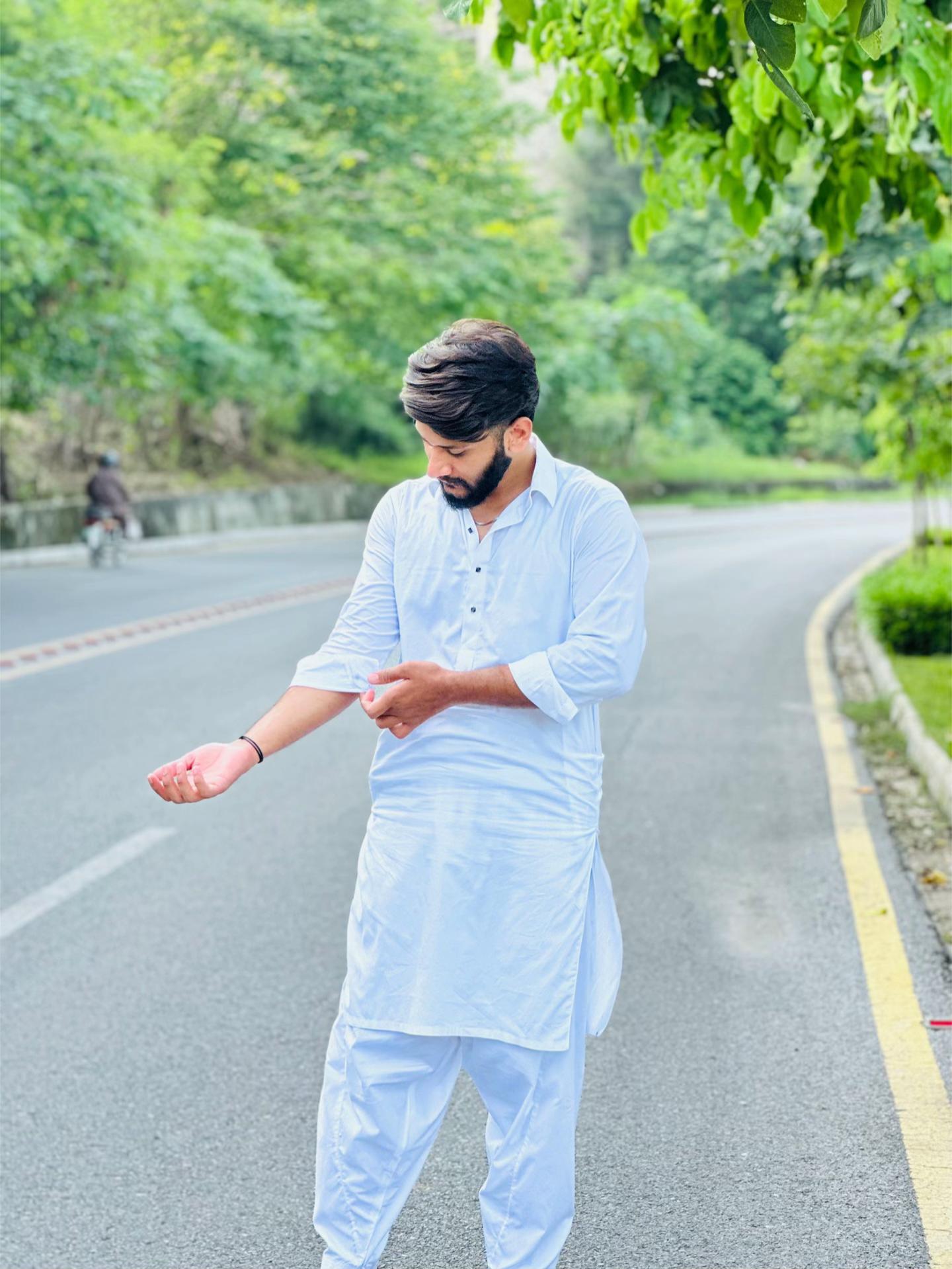 @abid_khan075