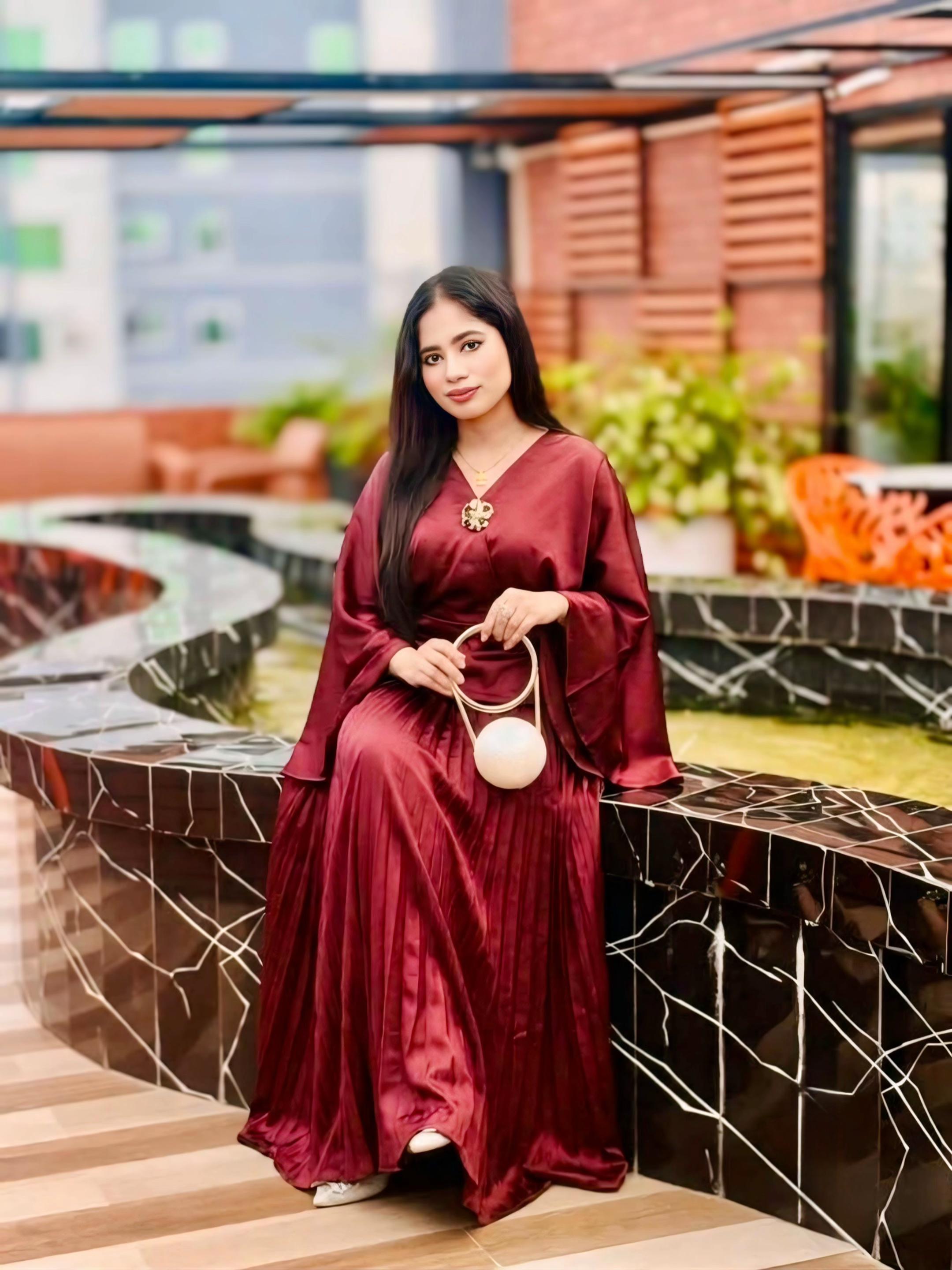 @Inaaya Zaman