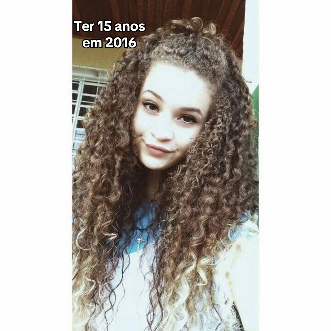 @laurabarrosv