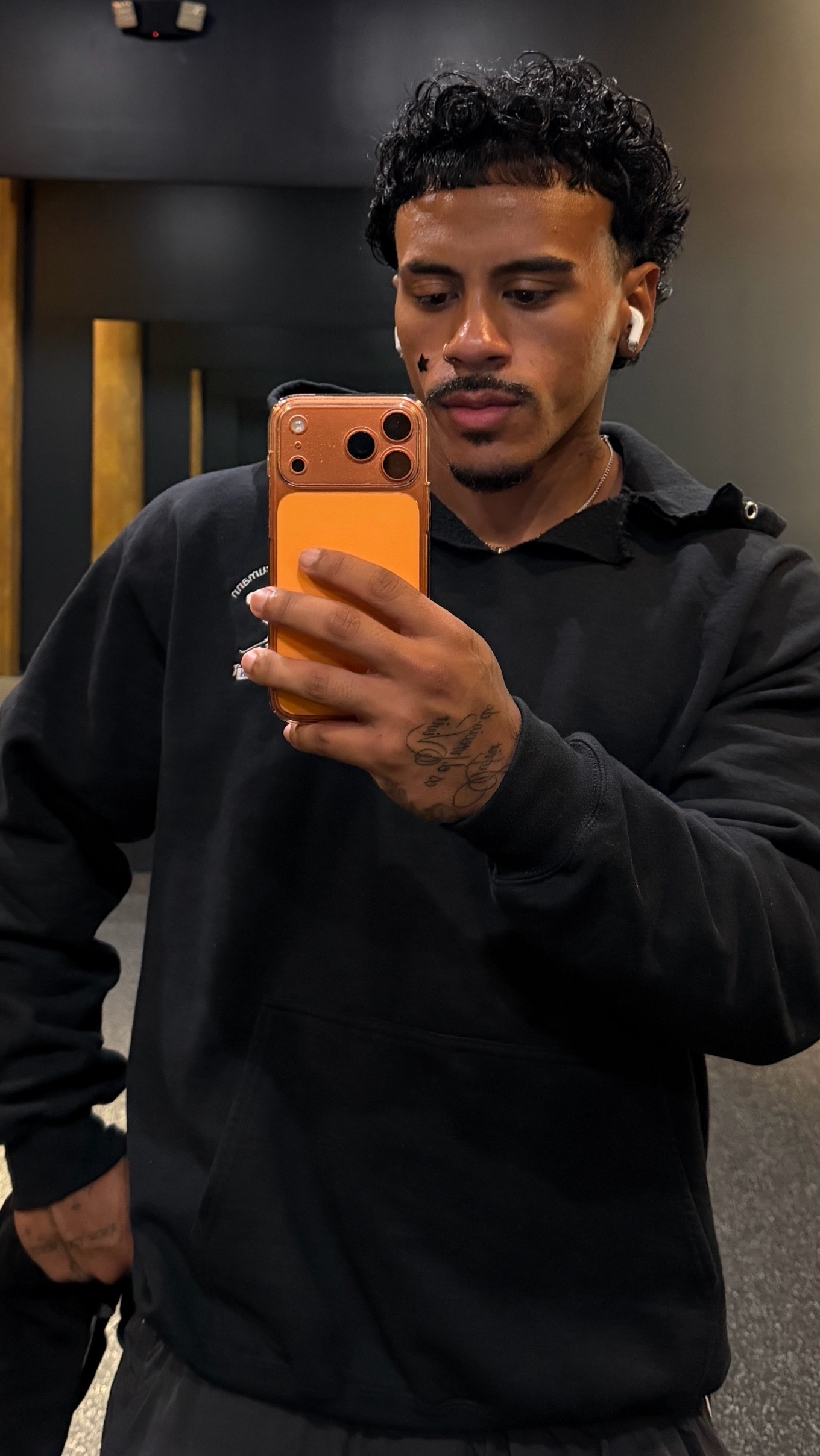 @Risen.s8