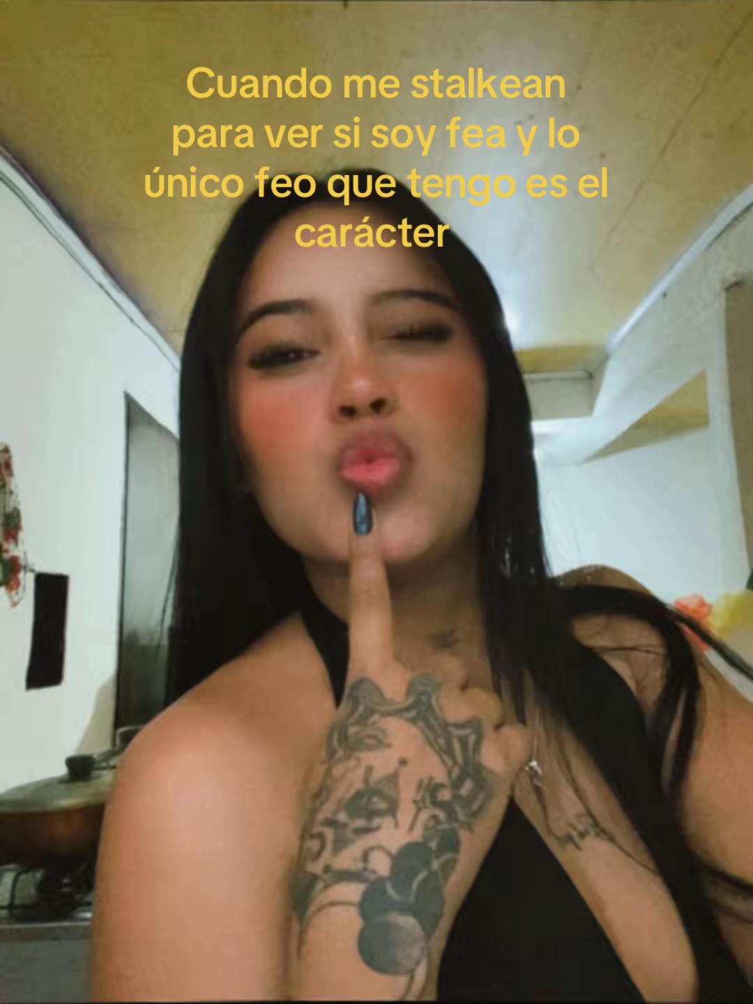@👩🏻.