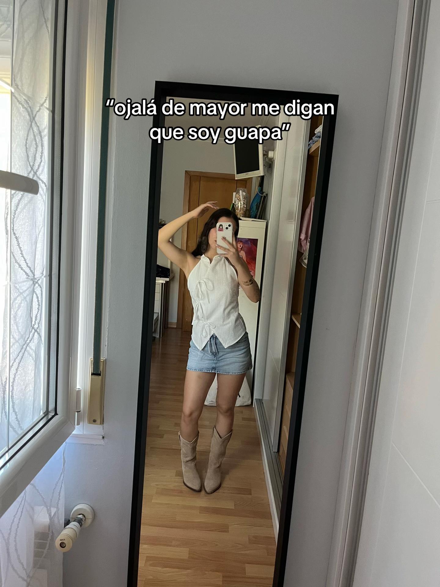 @𝐄𝐋𝐈𝐀𝐍𝐀