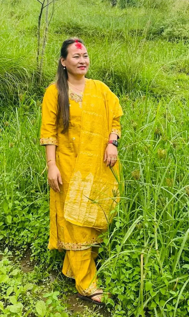 @Khusbuvz3