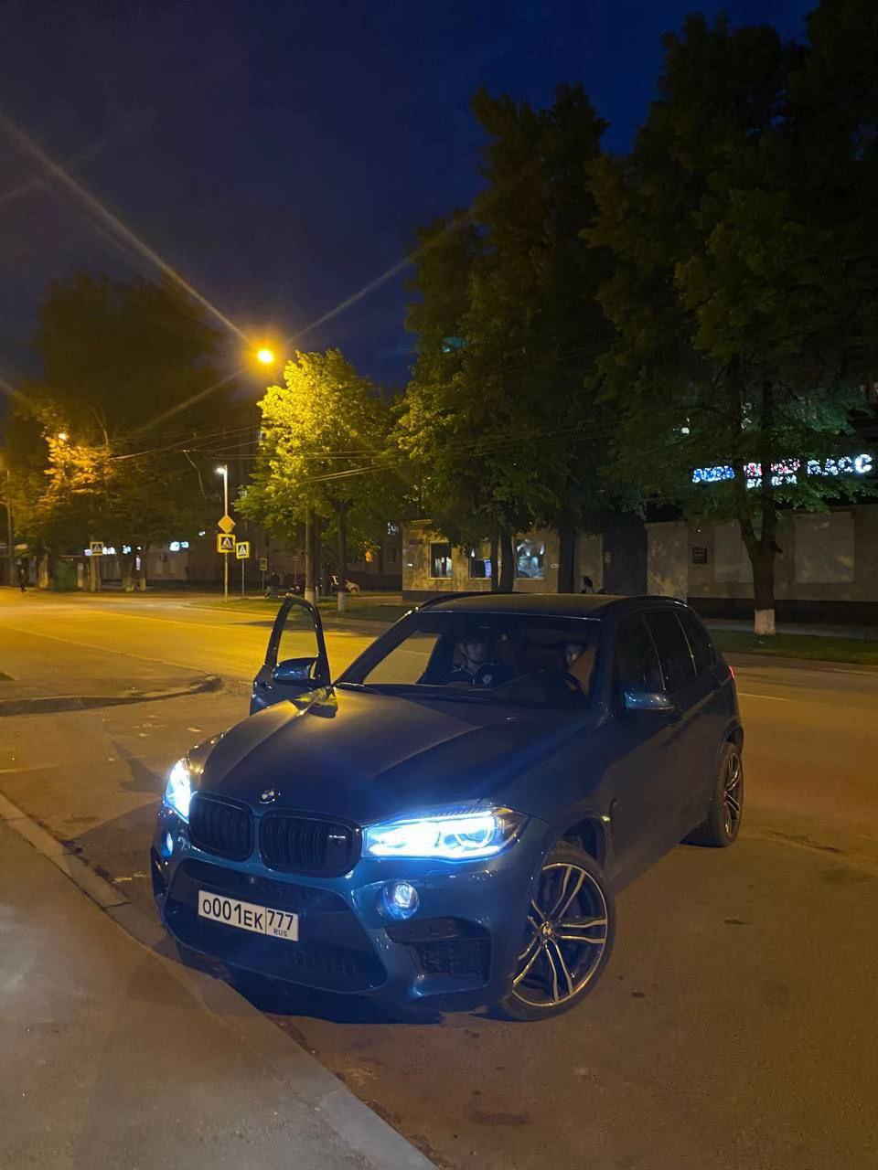 @001