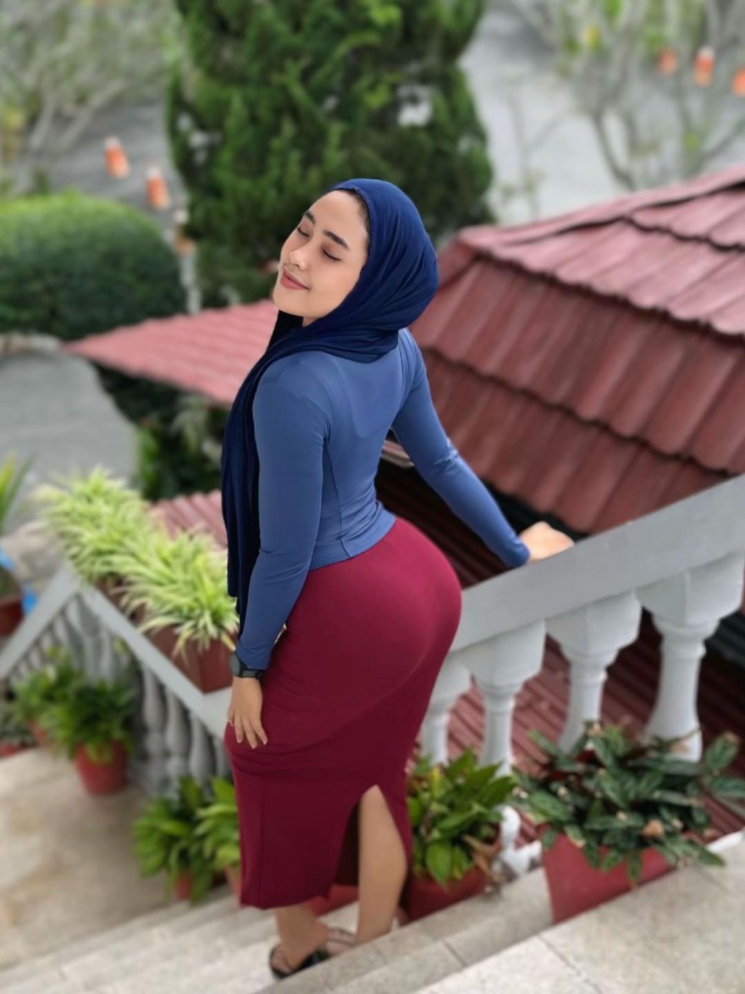 @khairaninana