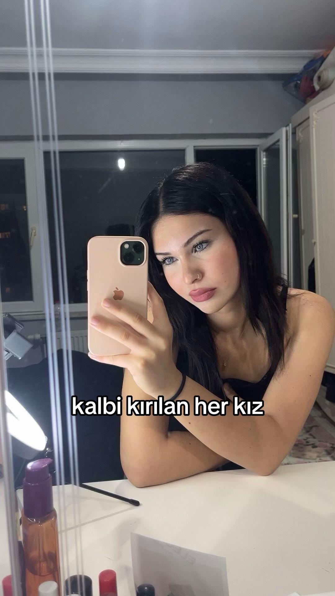 @Tanayy