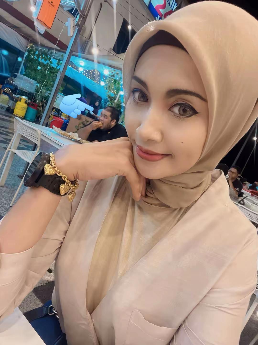 @Azreen❤️&zwj;🔥