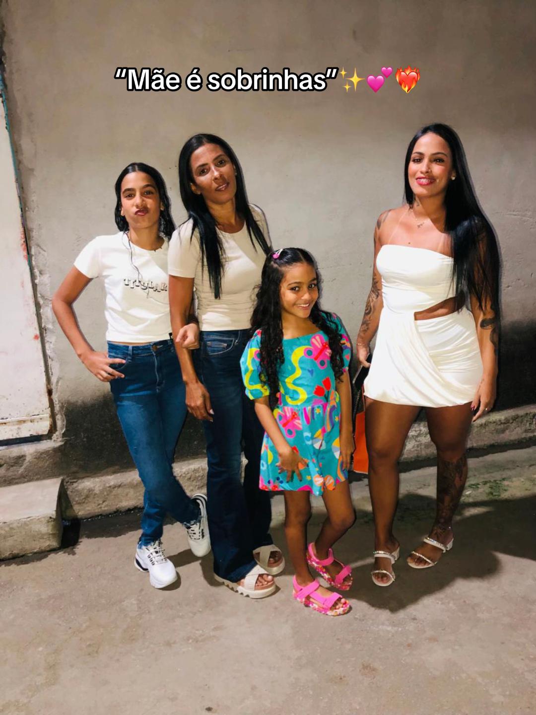 @J&eacute;ssica Resende