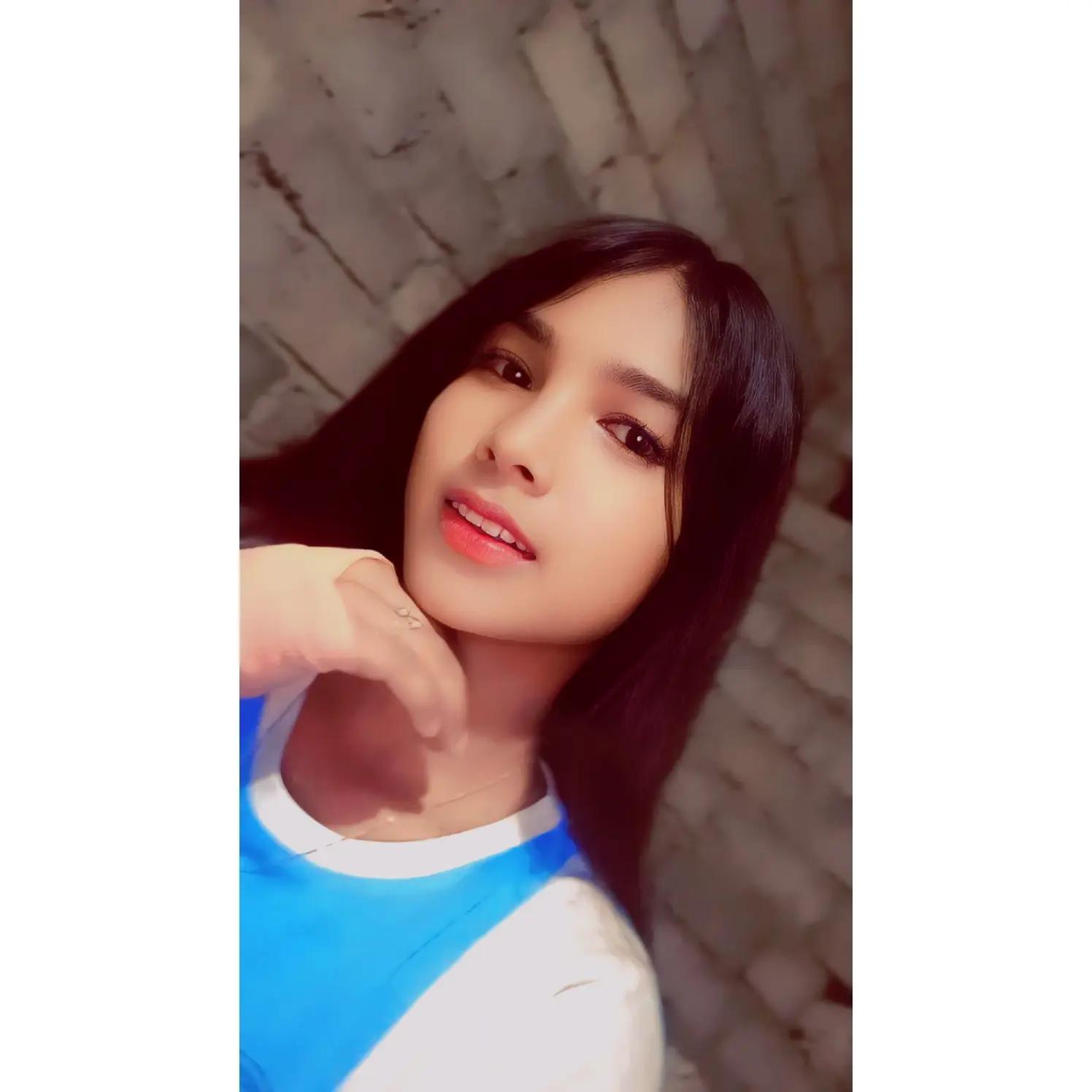 @Y&oslash;&uuml;r w&iuml;f&euml; ❤🎀😻