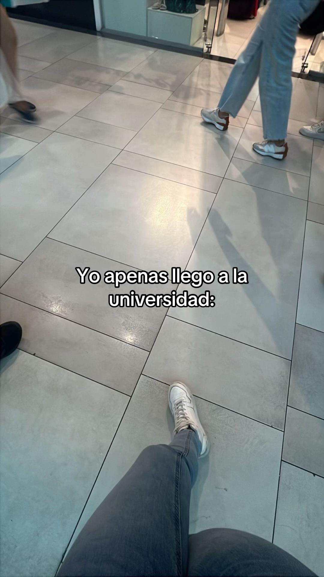 @𝓥 - 𝟐𝟎