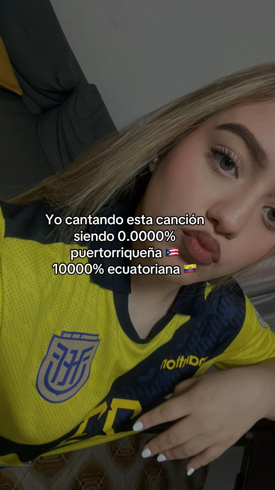 @Katia. 👜🍸