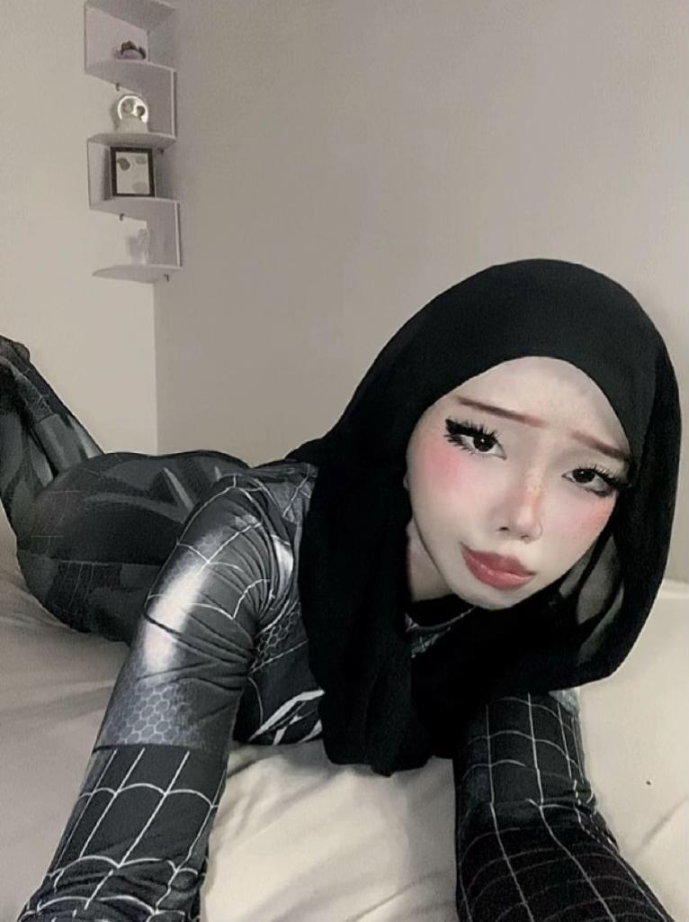@m