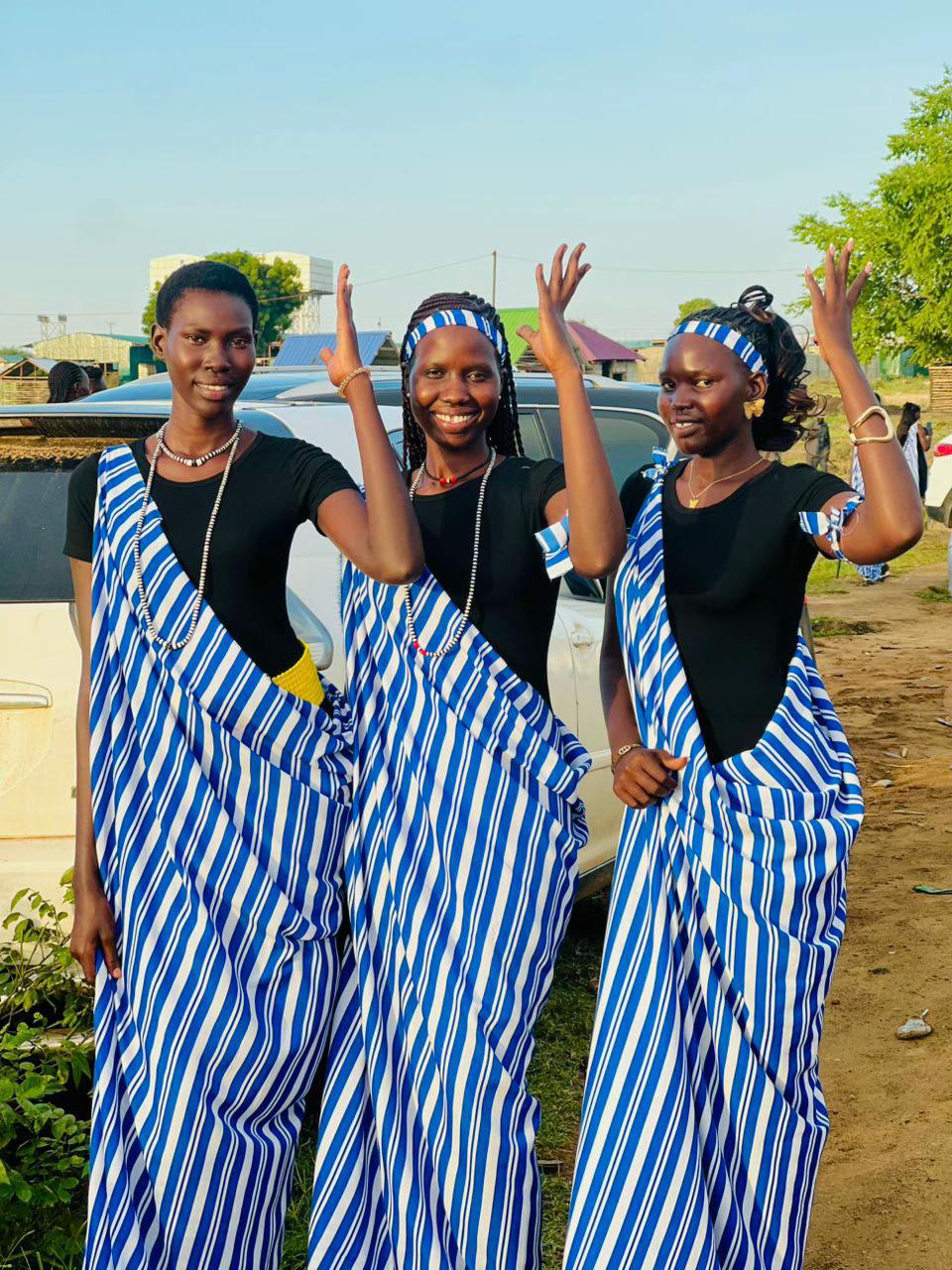 @Ayena Monique 🦋🇸🇸🥂🇺🇬🦋