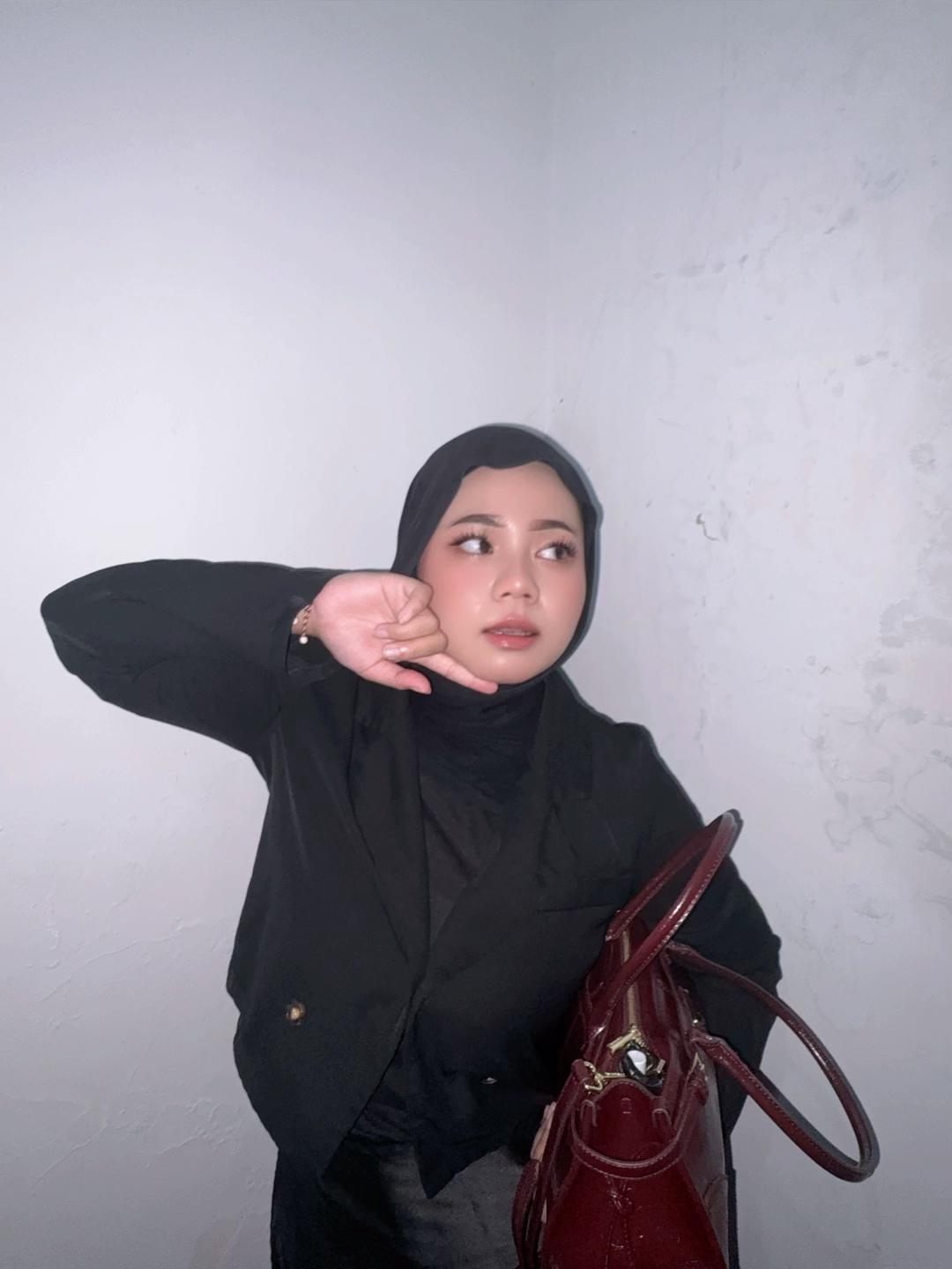 @chairunisah01