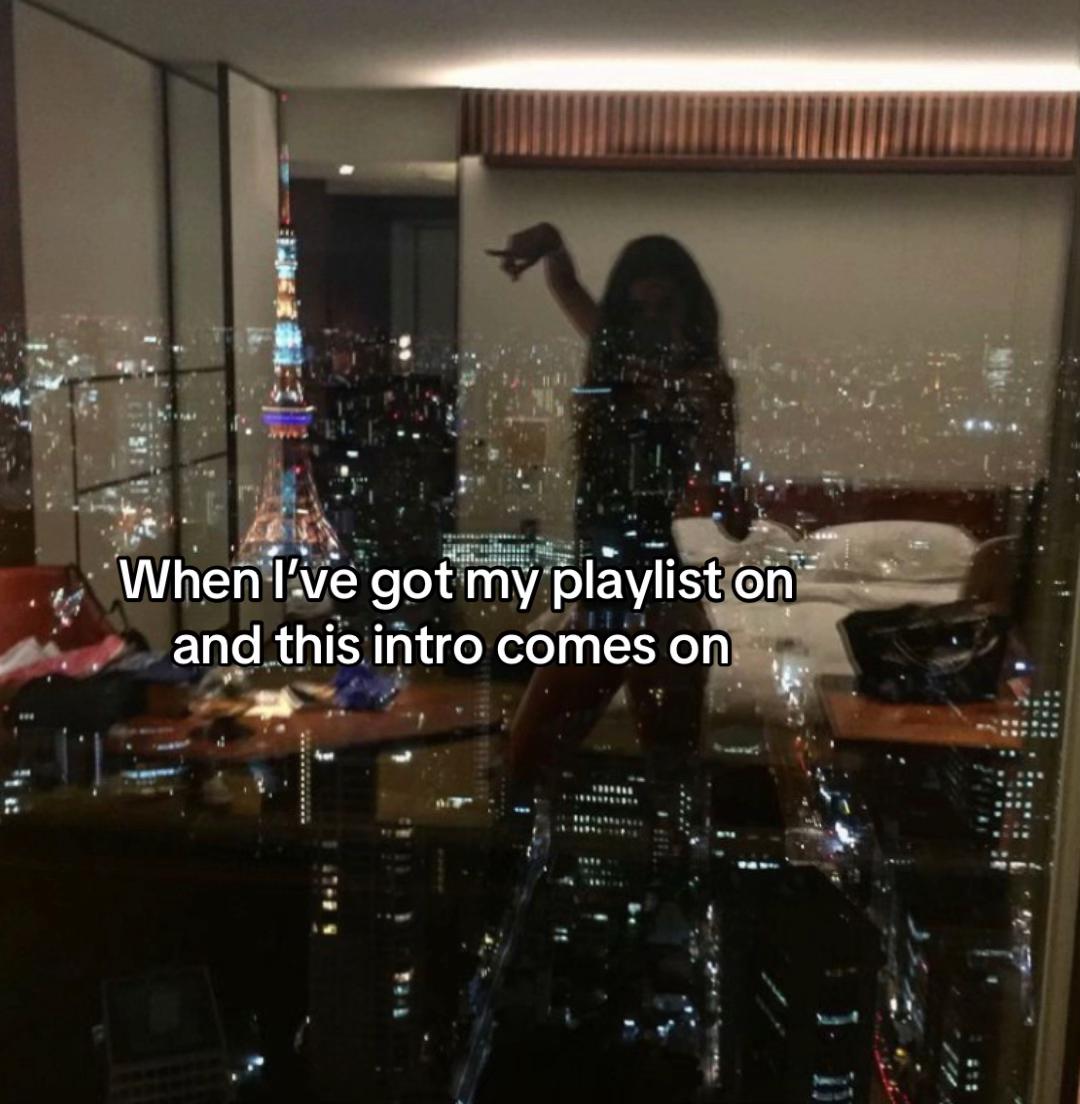 @OLIVIA 🪽
