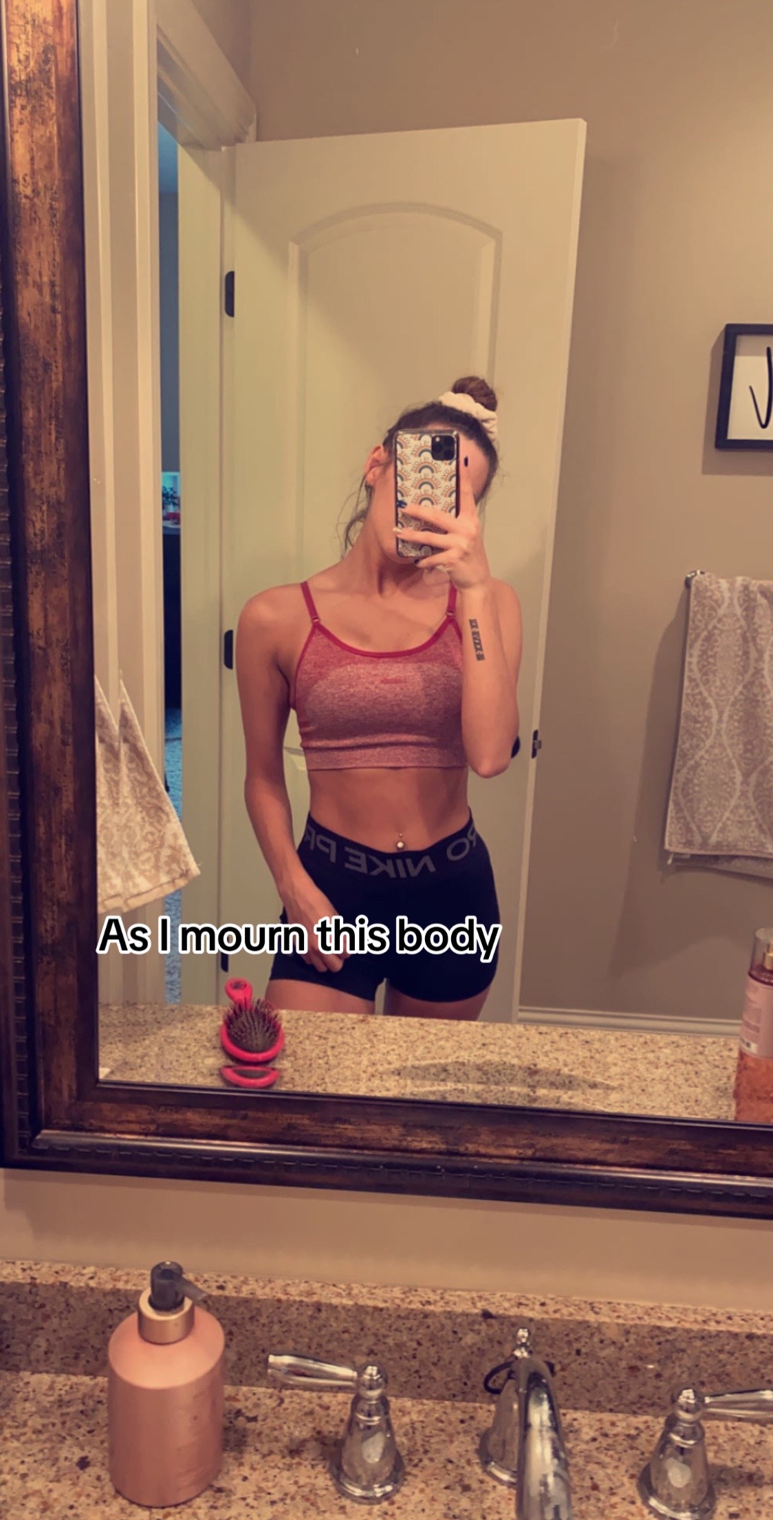 @Lo ✨🩷