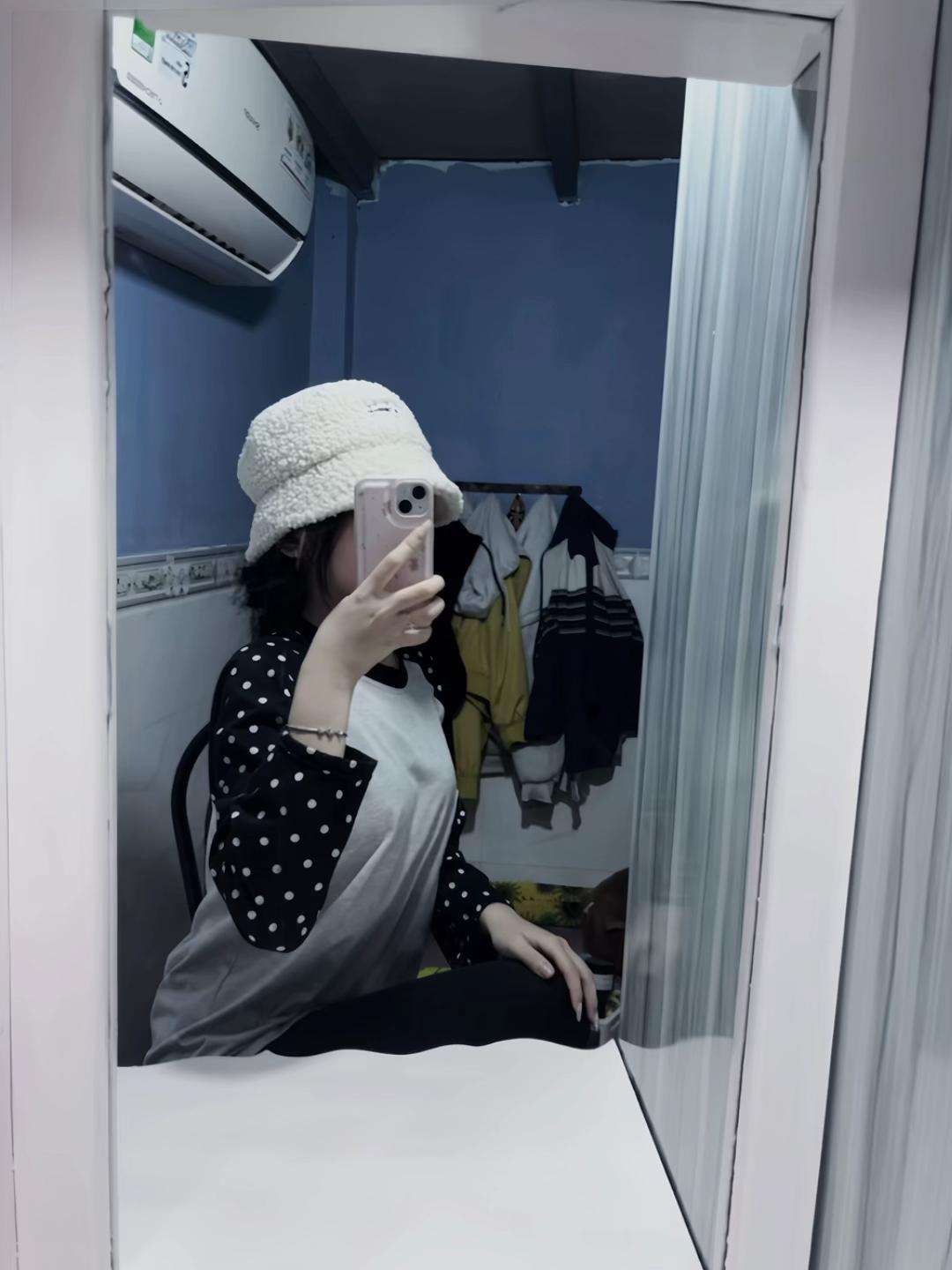 @vi