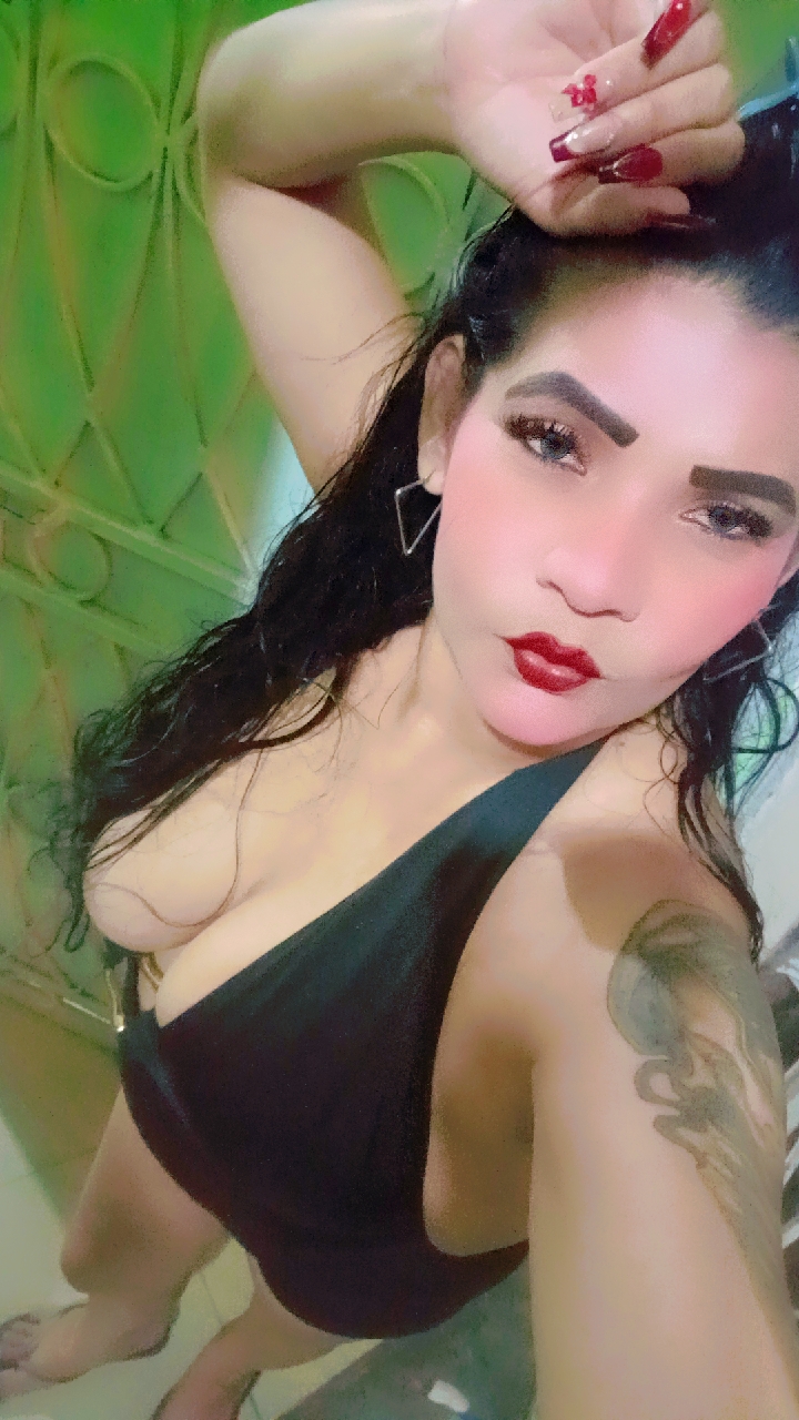 @Bella Davila