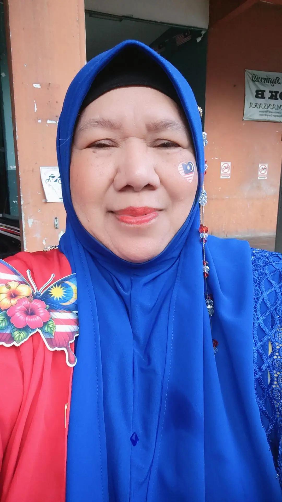 @Fatimahyusof64