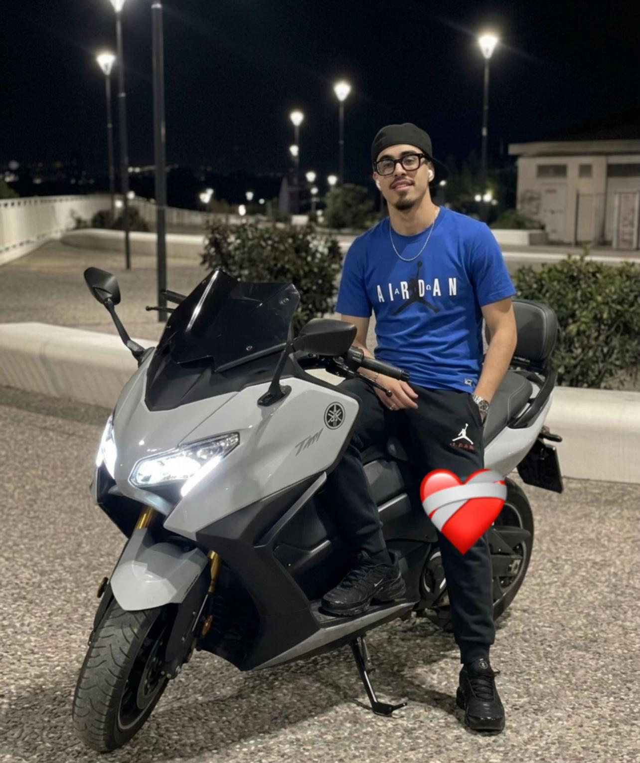 @Ilyas_gb🦅🖤