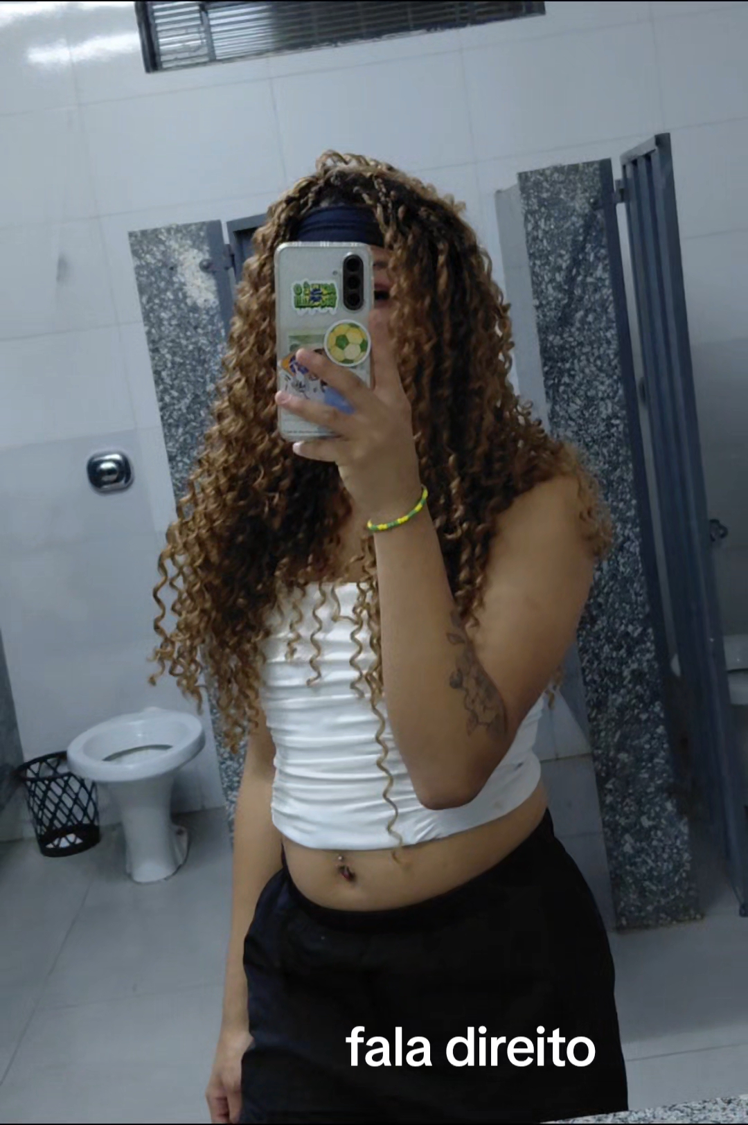 @Cris ✨✨