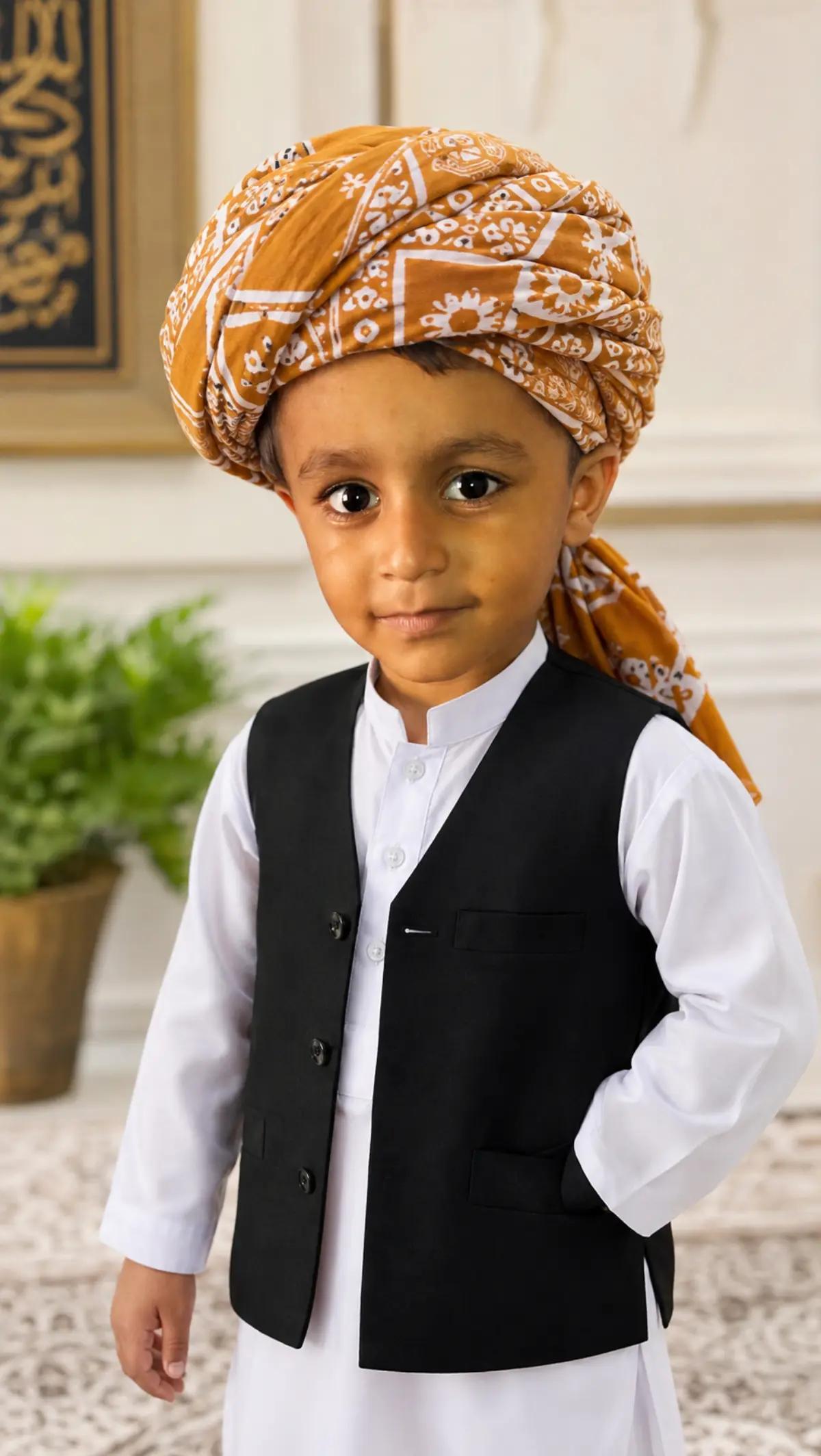 @شاہزیب شعیب