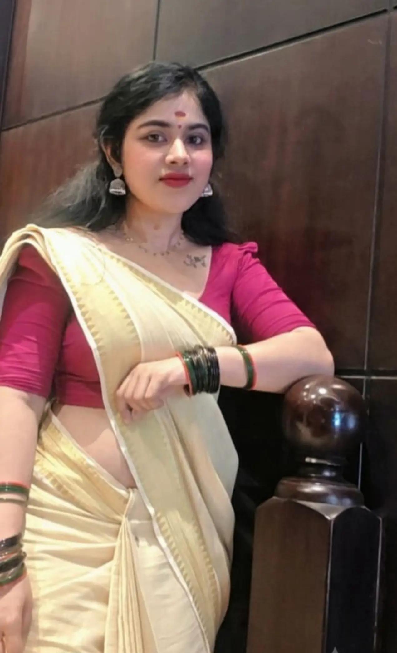 @Mizhi(മിഴി)...🫴🦋❤️🧿🪬🧿