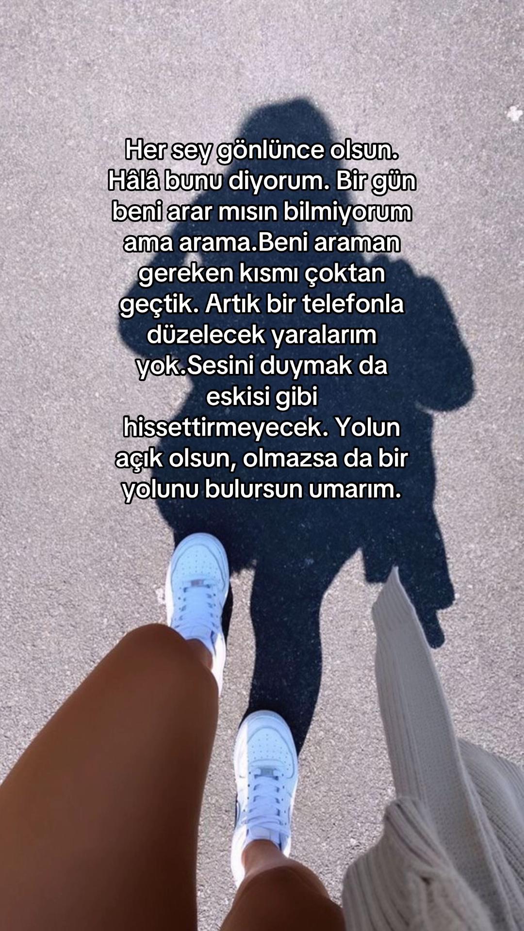 @🦋