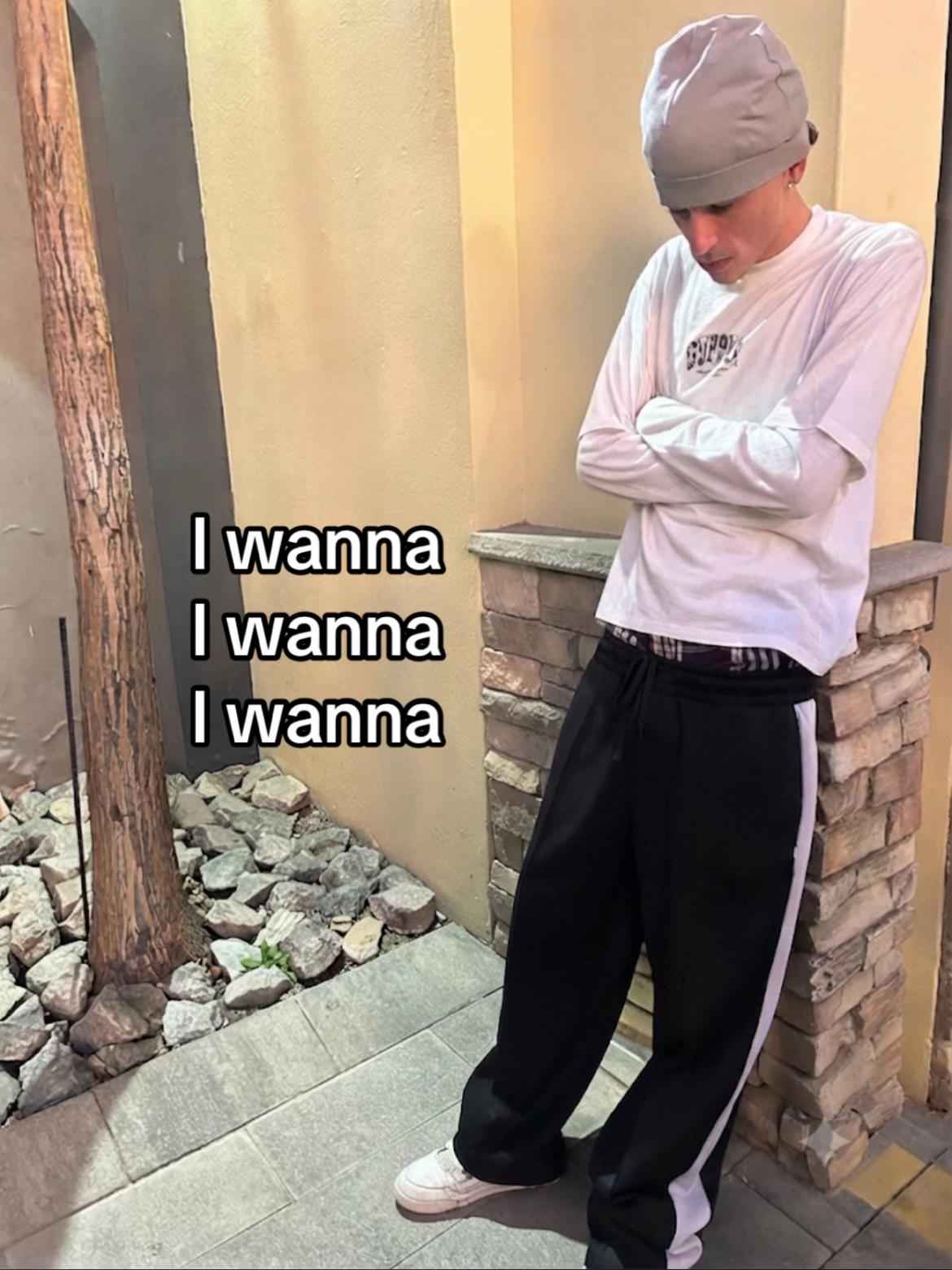 @d1zzyjay_