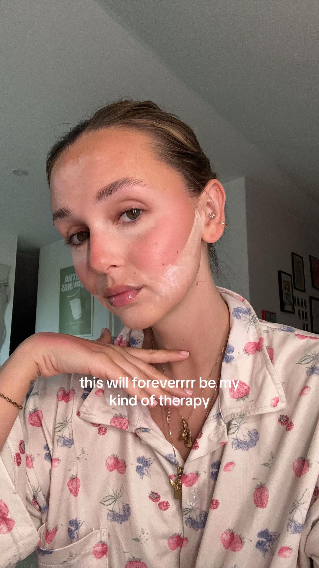 @Alisa 🪩🍒🧿