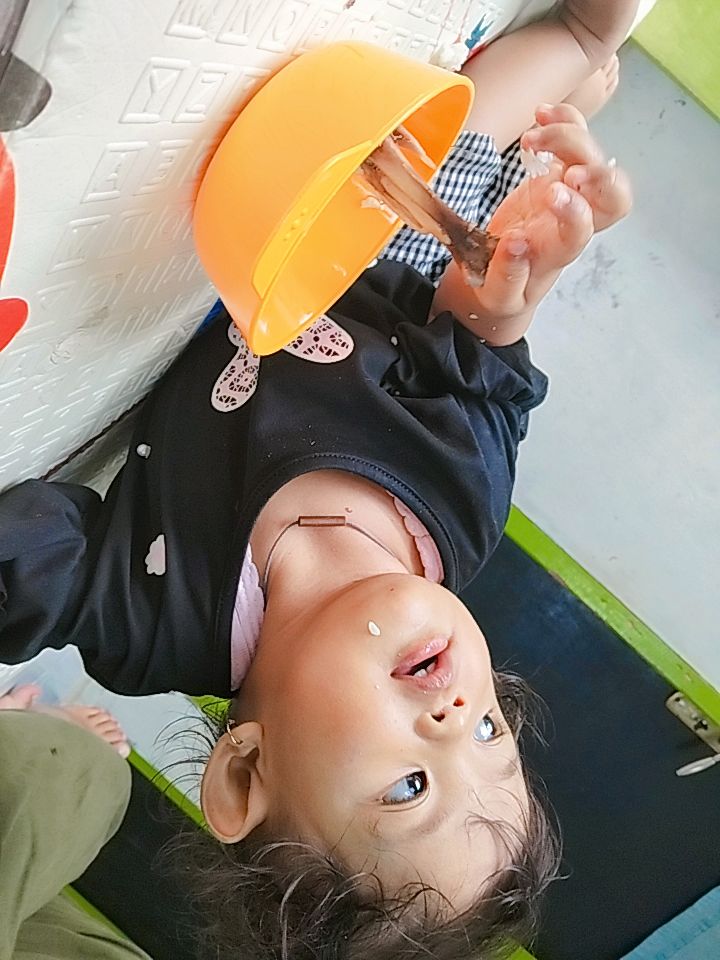 @Raisya Maulida Akbar