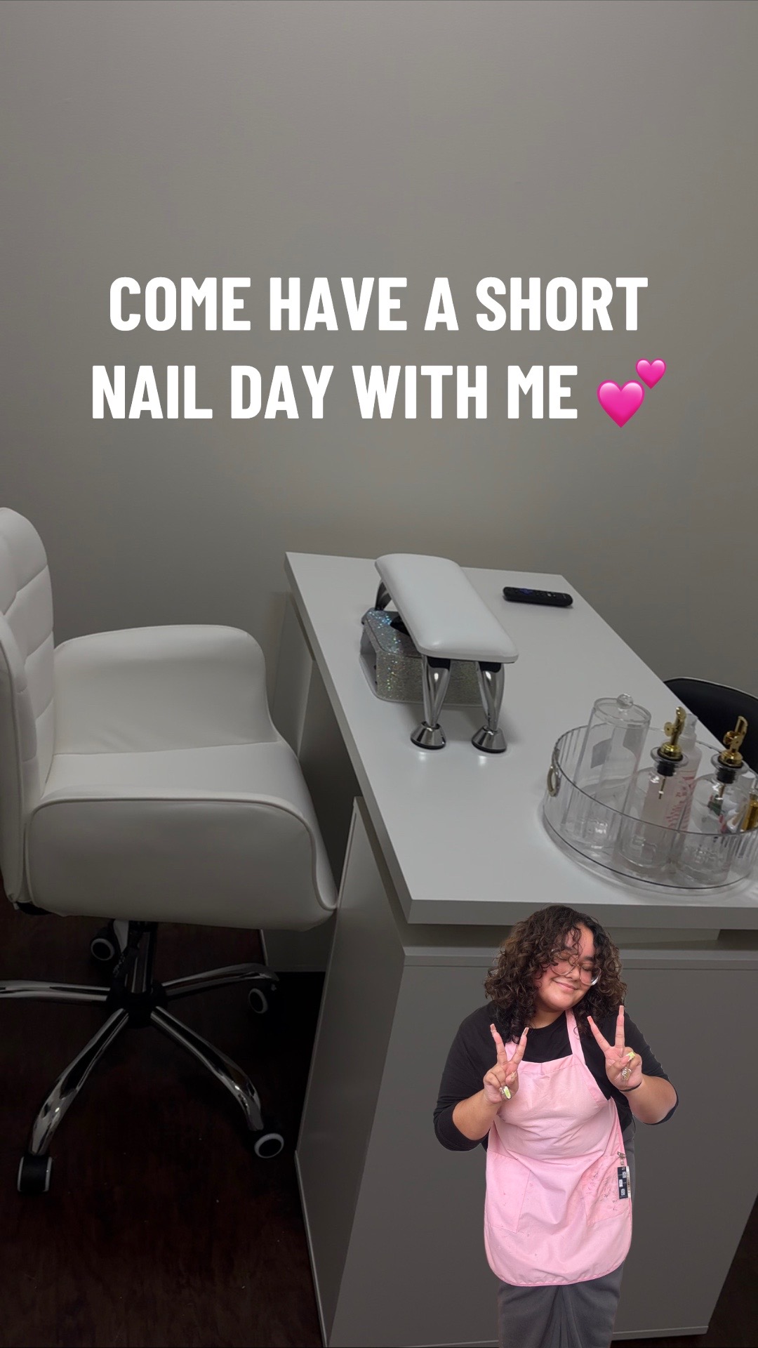 @DebsclawsLLC | CT Nail Tech 🤎