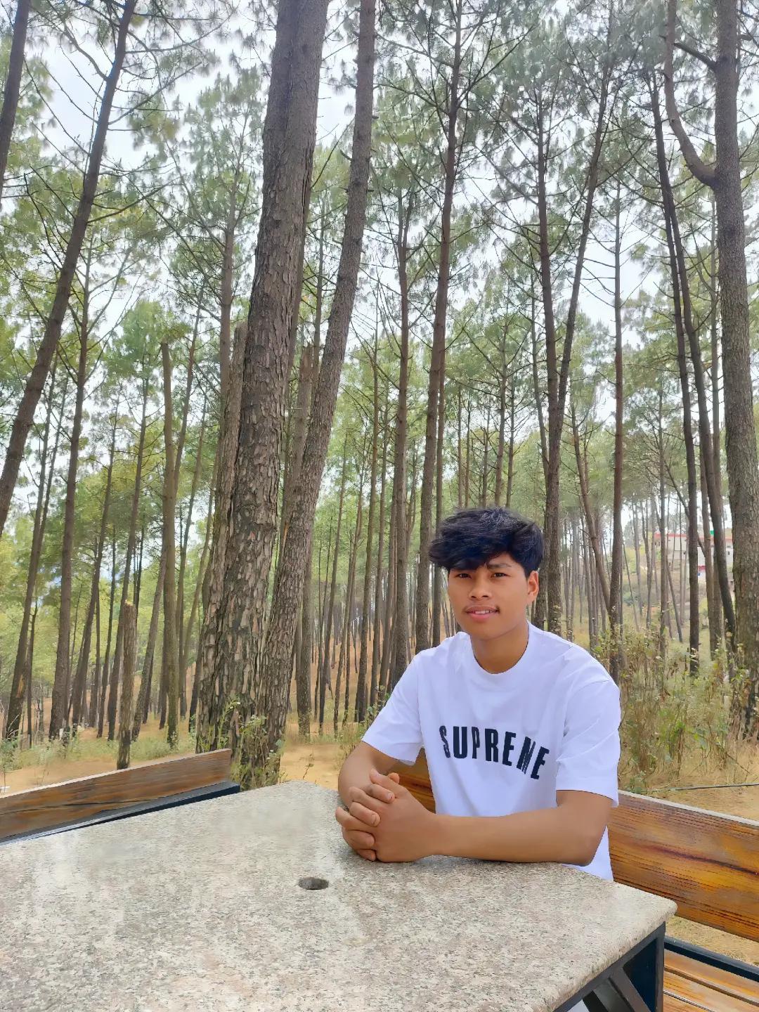 @SaNeY magar 🩵