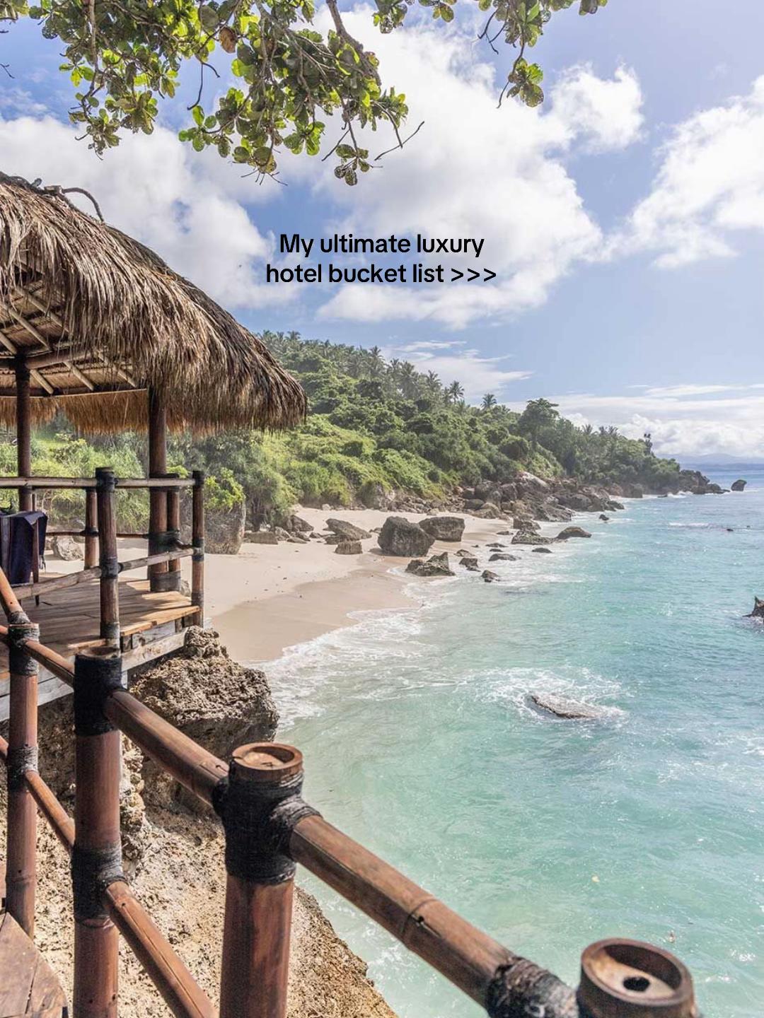 @Laura | Travel Tips & Guides
