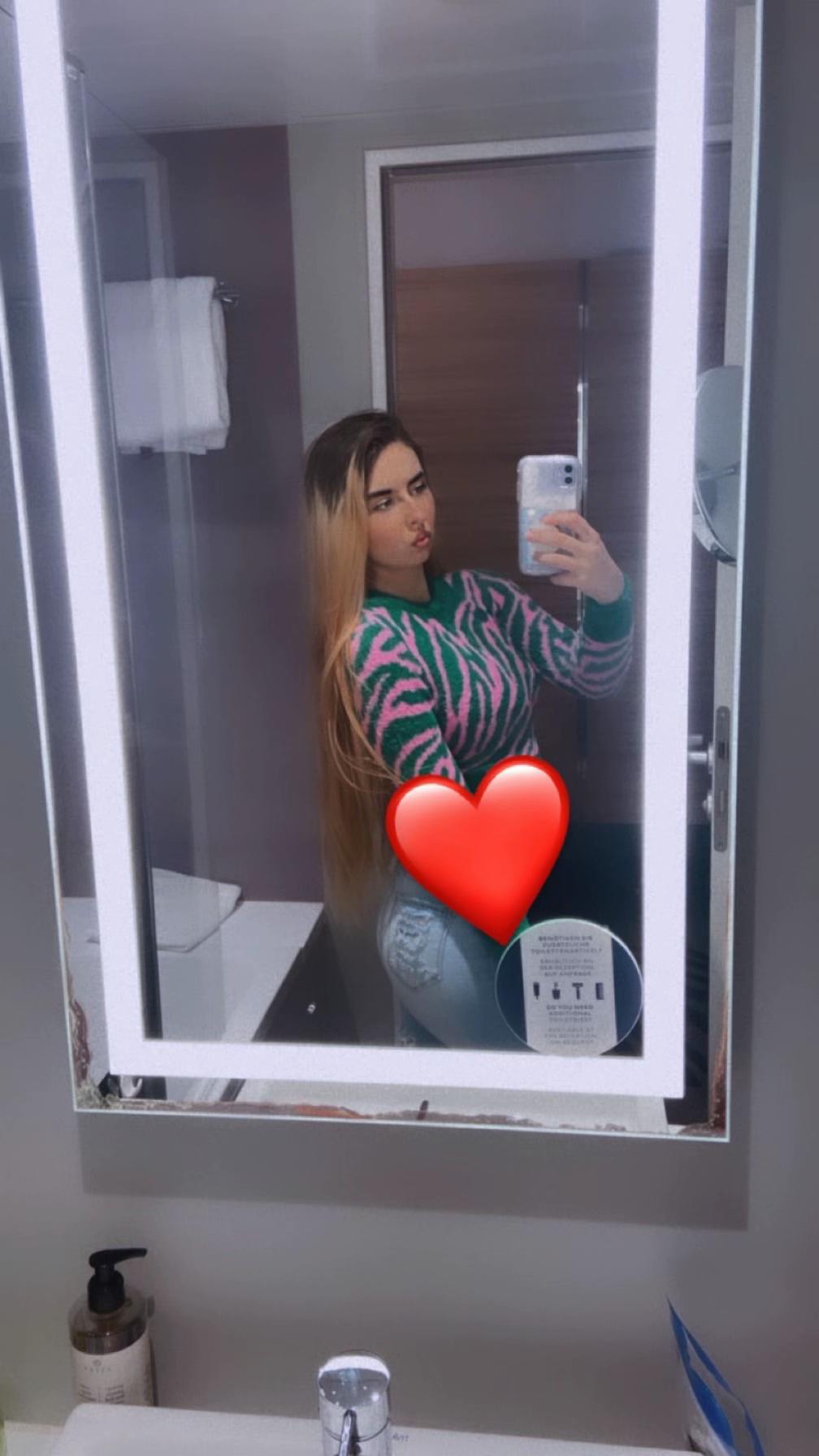 @🌸 𝒦𝑒𝑒𝓋𝒶 𝒩𝑒𝓋𝒾𝓃 🌸