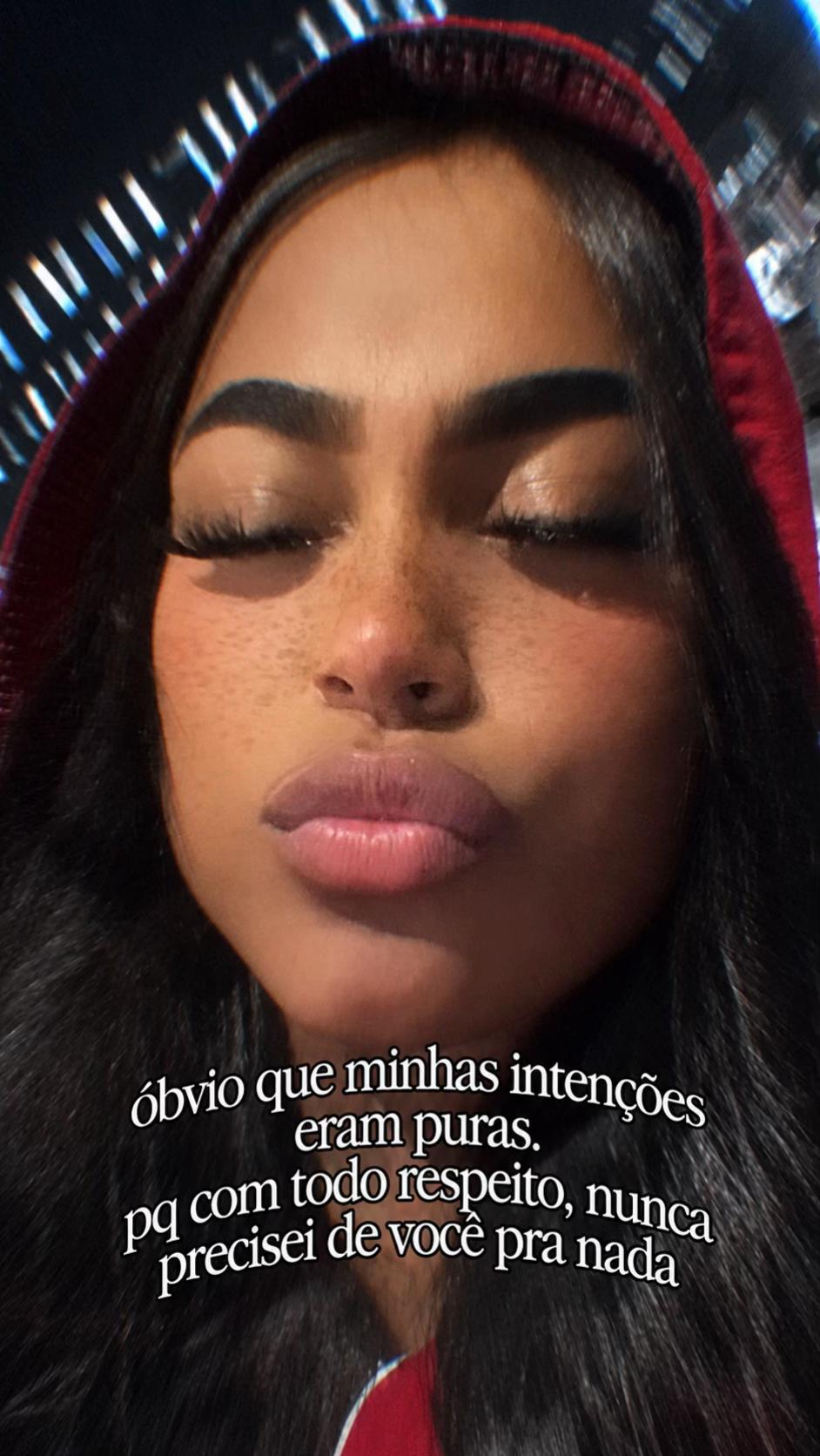 @Lara West