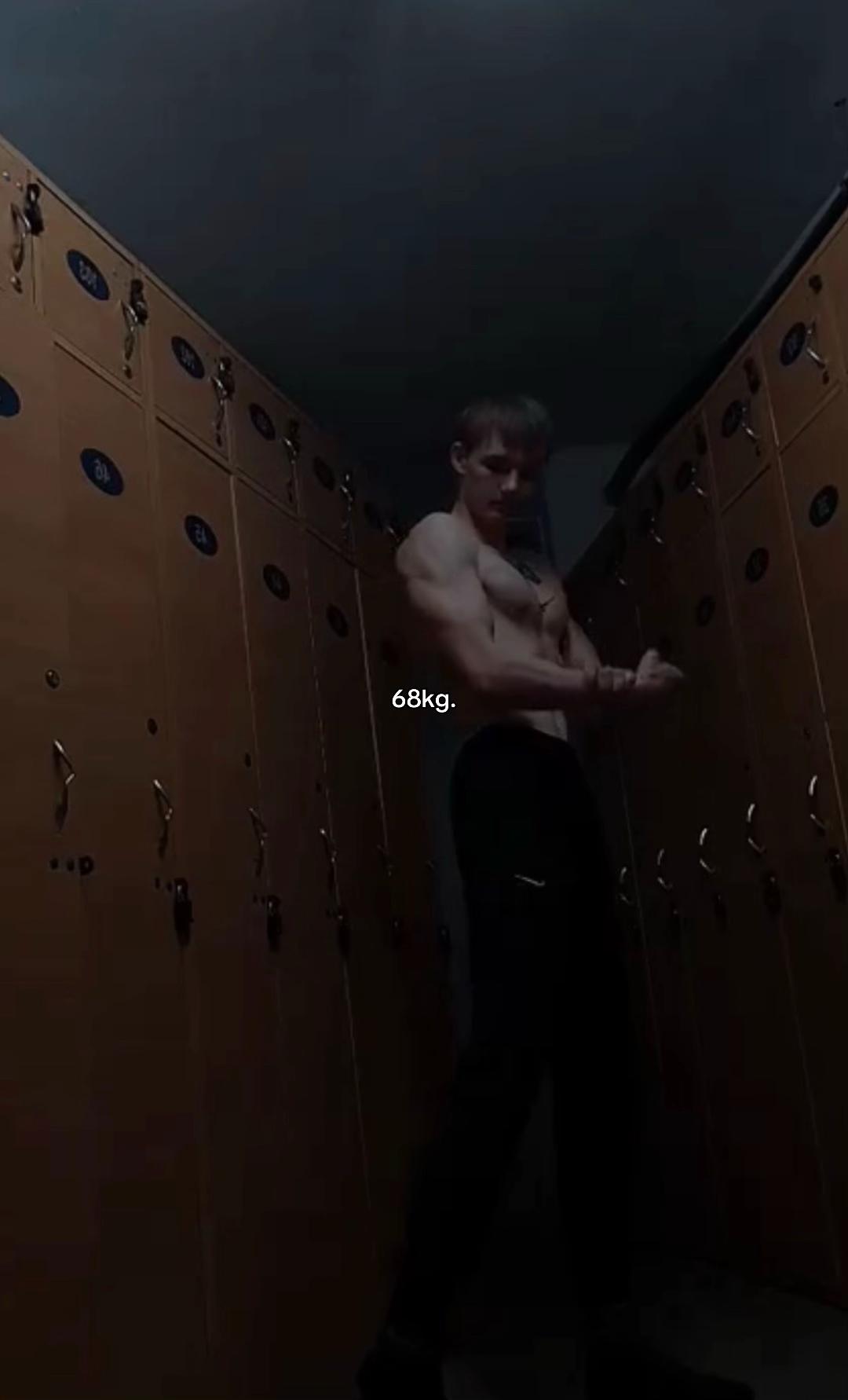 @Андрюша