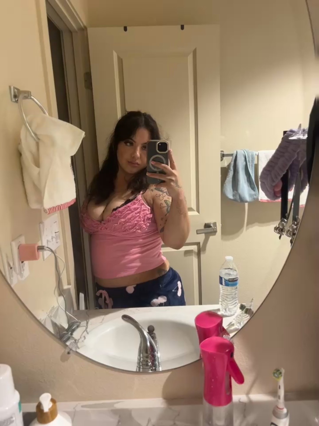@angeleyes1438