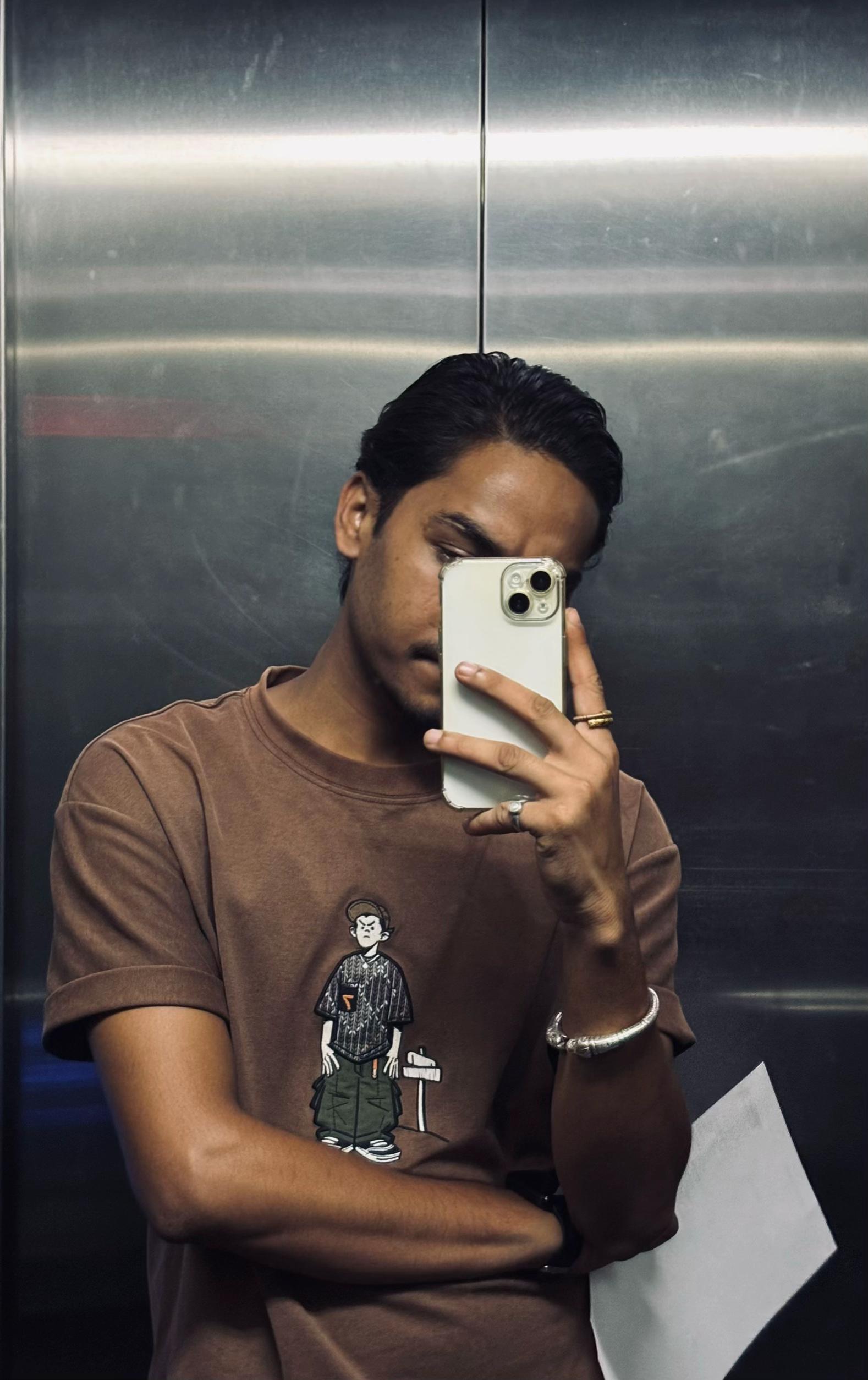 @aakash_singh_03