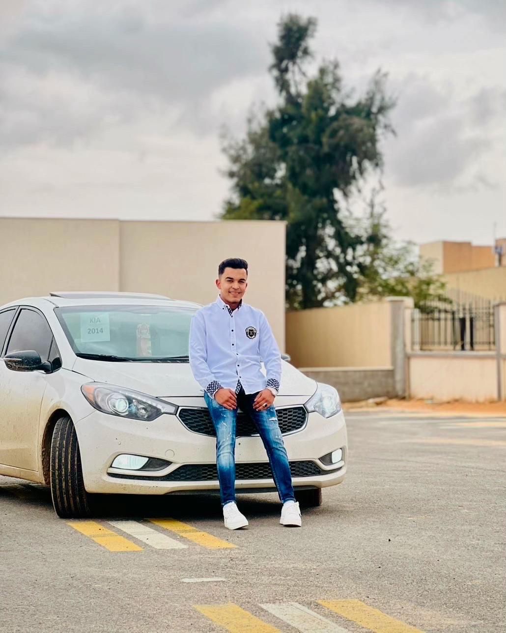@مــؤيــد الـمعلـــول