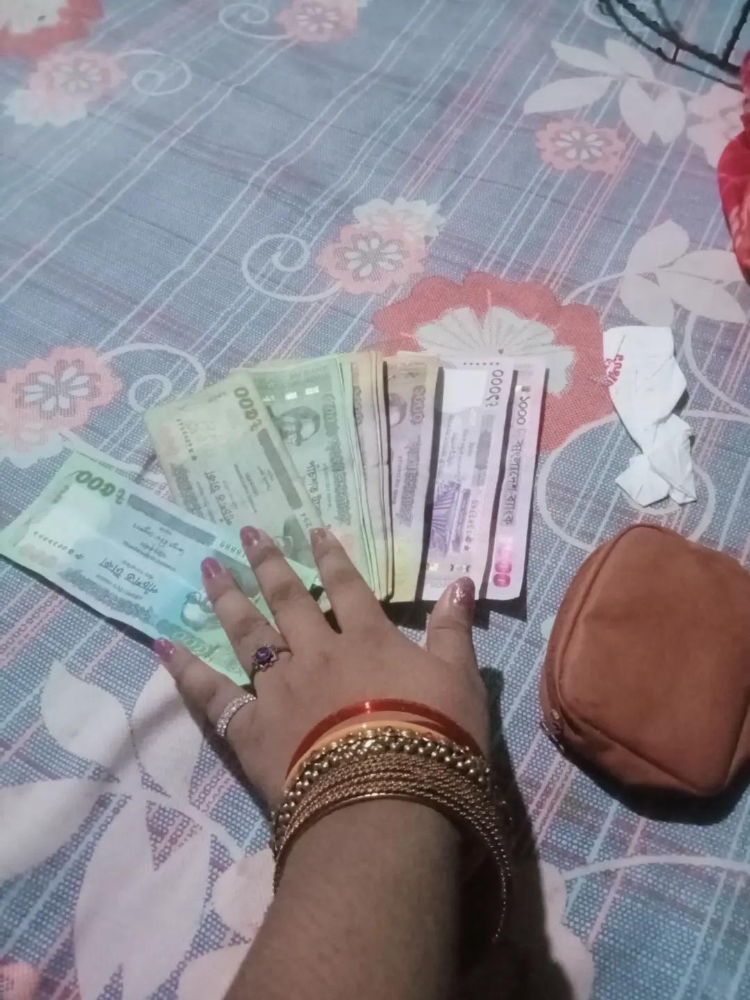 @বাবা মা বড় রাজকন্যা 🥰🥰💐