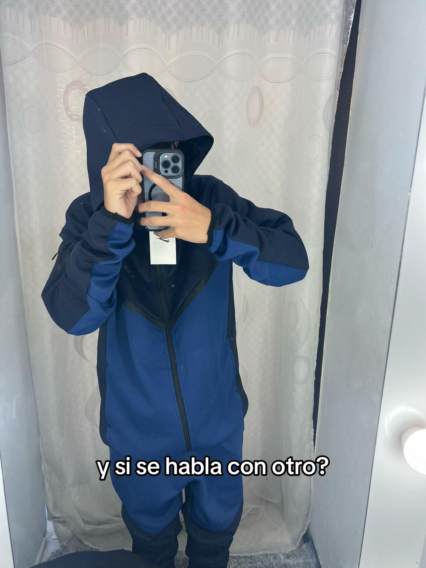 @Toleee