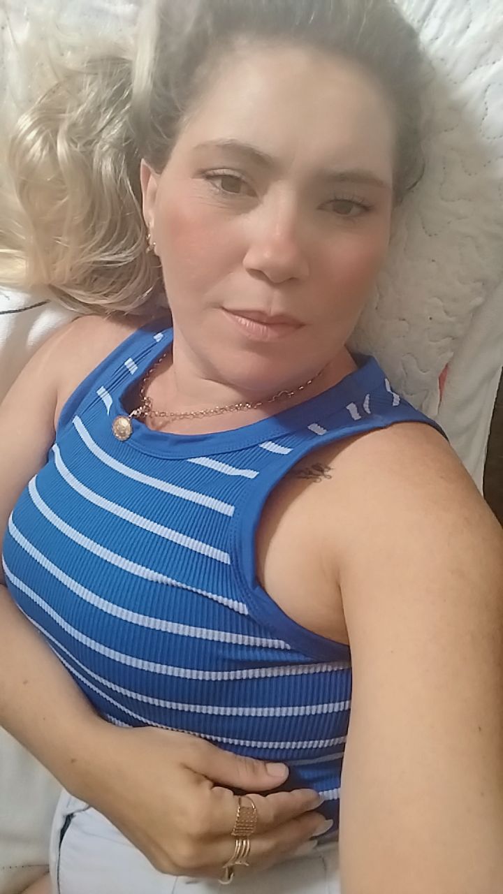 @oliviaarruda