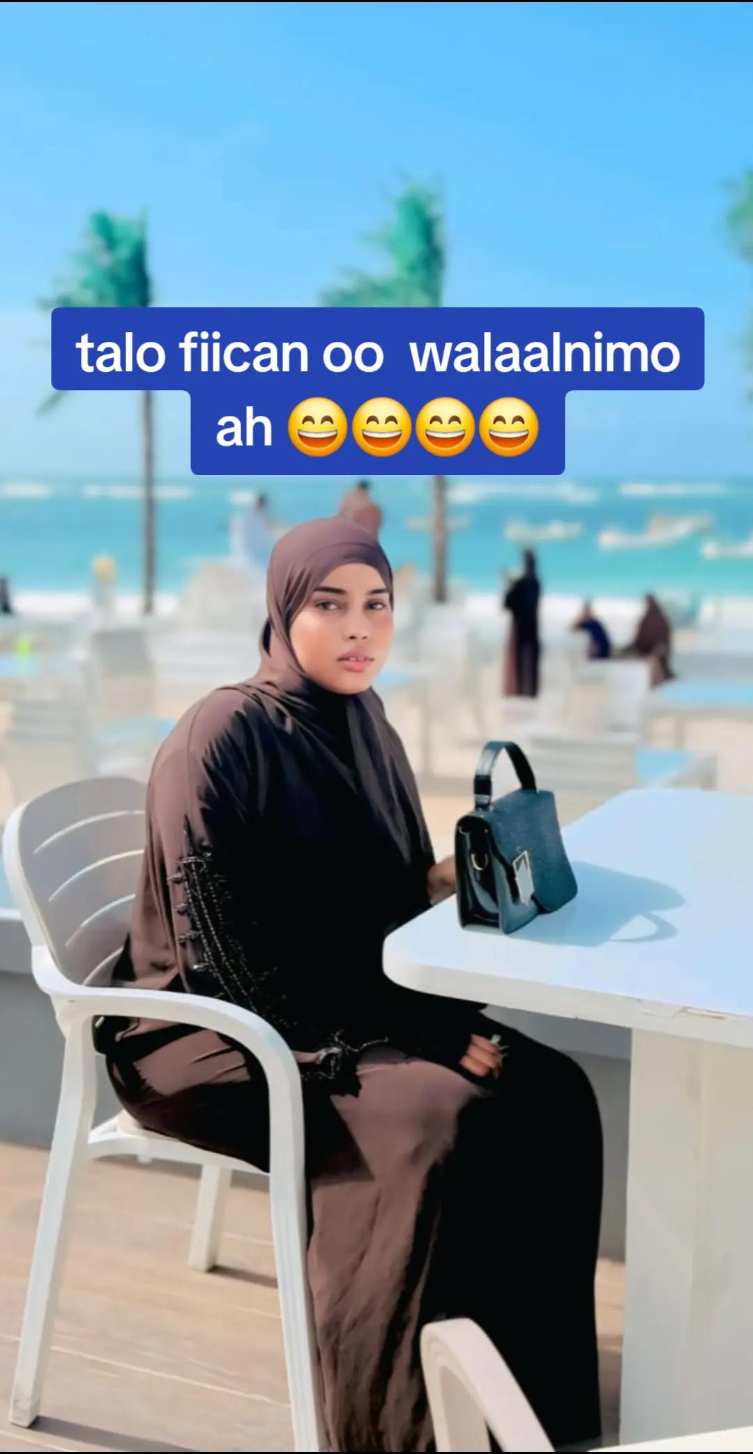 @Hal abuur Baasim